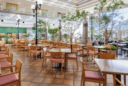 アートホテル鹿島セントラル がサービススタッフを募集します