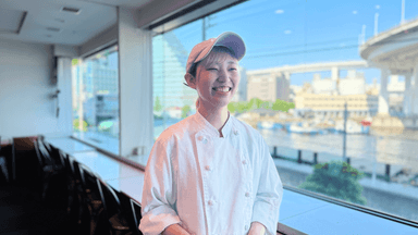 大事なのは「食が好き、料理が好き」という想い。20～40代の幅広いメンバーが活躍中！