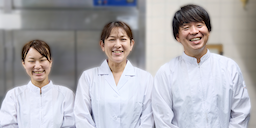 手作りにこだわった給食で、子どもたちの元気と成長を支えよう！
