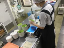 千葉県市川市にある介護老人保健施設で管理栄養士の募集です