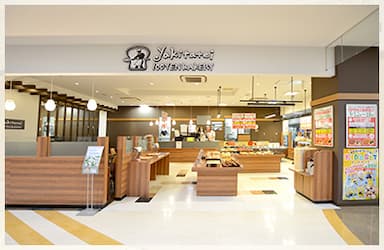 スタッフとのコミュニケーションを大切にしながら業務に取り組んでください