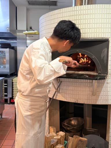「店長」で終わりたくないあなたへ。現場の経験を活かし、次は「新しいブランド」を一緒に創りませんか？