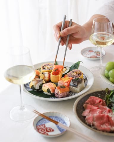 各店舗や通販を支える本社工場で、ものづくりの現場を動かすマネージャー候補の募集です。