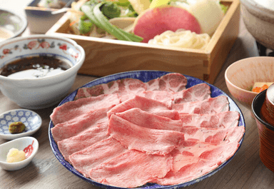 業態未経験の方も歓迎。和肉、鮮魚の扱いを学びませんか。あなたのチャレンジを最大限にサポートします。