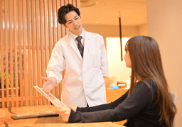  転職回数や今までの業界経験は不問！さまざまな経験を持つ方が集まることで、新たな風が吹くことを期待