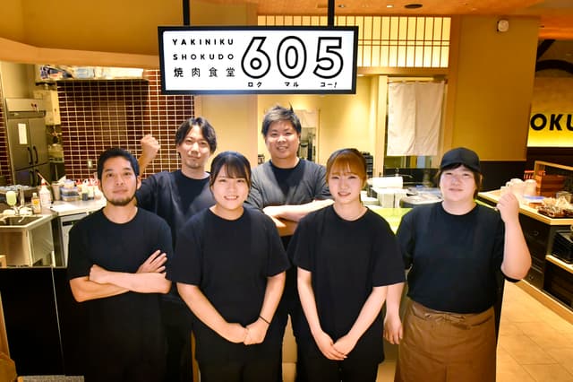 【月給33万円～・月8日休】1人で背負い込まない、仕組み化された店長／残業削減システムと本部フォローがあるから、大好きな接客をゆとりある環境で長く続けられます！