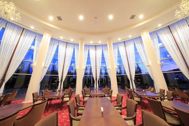 前日までの予約制により食数が確定しているため、突発的な業務に追われず計画的に調理を進められます。