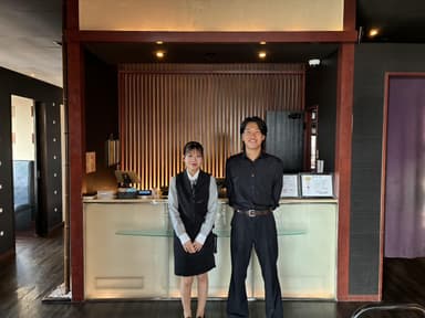 若手もベテランも、それぞれの強みを活かしながら成長可能な老舗焼肉店