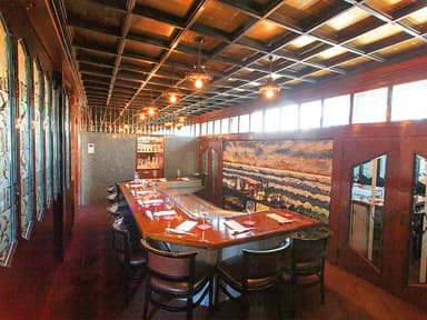 創業50年の歴史ある名店で、和牛料理や四季折々の日本料理を基礎から着実に習得できる環境が整っています