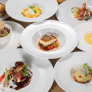 地元食材や季節感も大切にしながら、一皿一皿を丁寧に仕上げています。