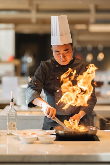 北海道・沖縄を舞台に、料理人として活躍しませんか。