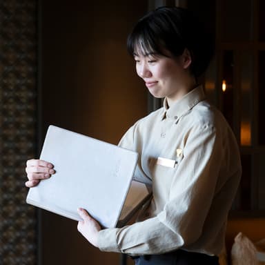 日本料理のサービス経験を、新しいホテルの店舗運営へ広げませんか。