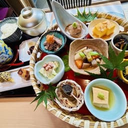 年間休日が110日設定されており、飲食業界の中でもプライベートの時間もしっかり確保できる職場環境です