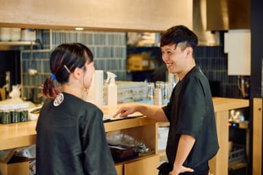 月給40万円以上！オープニングスタッフの募集です☆