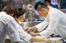 未経験からでも、現場で学びながら少しずつ調理の幅を広げていける環境です。