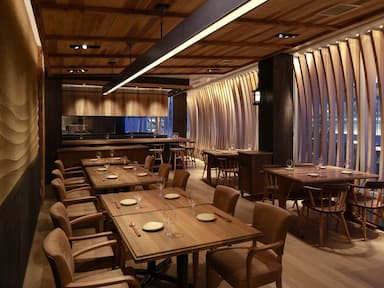 40以上のブランドで国内外200店舗以上を展開するエー・ピーホールディングス。活躍の場はもっと広がる