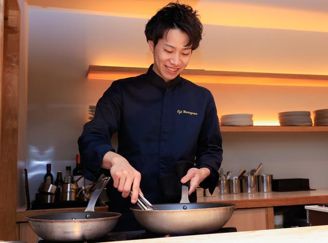 月給30万円～／インセンティブ制度で年収大幅UPも◆会員制の創作洋食店で一皿の完成度を磨き、調理の幅と提案力を伸ばす！月8日休・有給推奨で長期休暇も相談可。