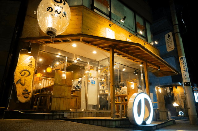 【月給42万円～・年間休日112日】あなたの活躍が複数店舗の運営を支える重要な役割になります！業態の区別なく柔軟な対応を♪福利厚生30個！