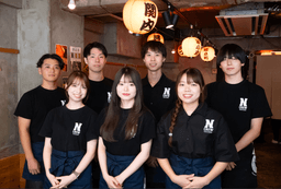 焼肉・居酒屋・ビストロ業態etc.で店長候補を募集します。