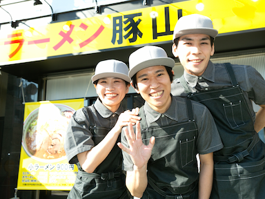 毎年30～40店舗の出店！拡大の分だけポジションも増えていくので、おのずと成長チャンスも増えます。