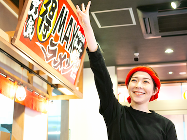 毎年30～40店舗の出店！拡大の分だけポジションも増えていくので、おのずと成長チャンスも増えます。