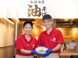 毎年30～40店舗の出店！拡大の分だけポジションも増えていくので、おのずと成長チャンスも増えます。