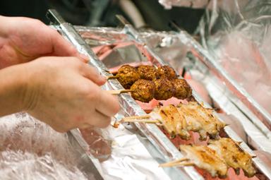 素材と向き合う丁寧な仕事を大切にしています。