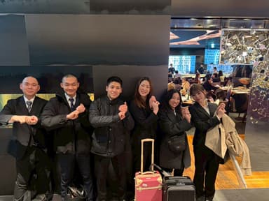 「SUSHITEN TOKYO」や「まんてん鮨」、「すし天」など多彩なブランドを展開