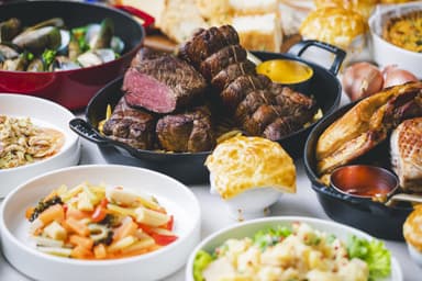 壮大な海と緑に囲まれた上質なリゾートホテルで、洋食調理全般の技術を磨いていけます。