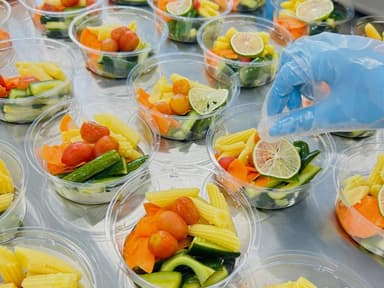 初募集の専任キッチンマネージャー。調理・最終工程を横断し、キッチン全体の運営を支えます。