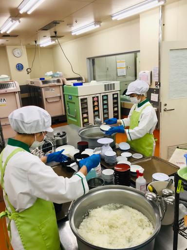 茨城・新潟・福岡・宮崎の医療・福祉施設で、調理スタッフ募集！安定基盤で長く働ける環境です。