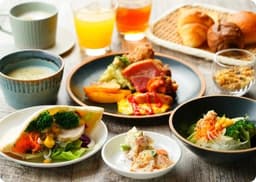 不動産事業との二本柱で黒字経営を継続しており、今後の新規出店計画もあるため将来性への安心感がある。