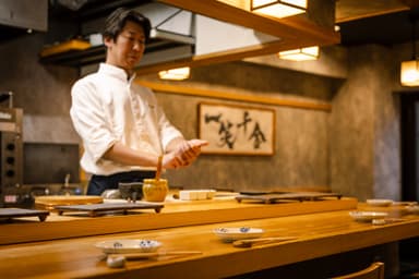 これまでの握り経験を活かしながら、寿司職人としてさらに技術を磨いていける環境です。
