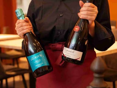 自社養殖×自社栽培。「語れる素材」があるから、接客がもっと楽しくなる