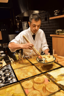 成長を【見える化】する評価制度があるから、店長候補として次のキャリアを描きやすい環境です。