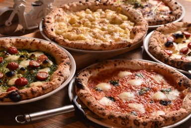 現場主導の店づくりを徹底しており、自分のアイデアや提案がメニューや運営に反映されやすい環境です。