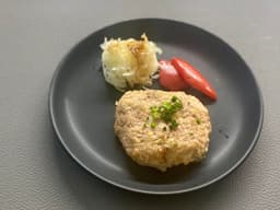 技術を磨き、商品開発まで挑める環境！セントラルキッチンで、食の可能性に挑むキッチンスタッフ募集！