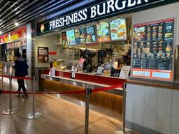 成田空港でご勤務しませんか。フレッシュネスバーガー が仲間を募集します。