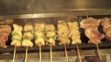 将来の1,000店舗体制を見据えて拡大中のため店長やマネージャーといった重要ポストが次々に誕生します