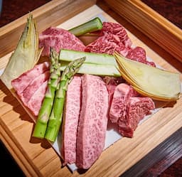 ◎肉のカットから出店準備まで、学べるスキルは多種多様◎