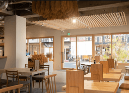 まりも食堂がスタッフを募集します。