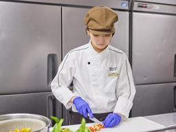 オープニングスタッフとして仲間と共に、新しいホテルの味を創り上げる舞台