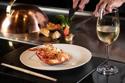 名古屋の新たな象徴となるホテルで鉄板調理スタッフ募集！