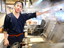 年4回の昇給・賞与！あなたの経験と実力を、業界トップクラスの給与で還元します。