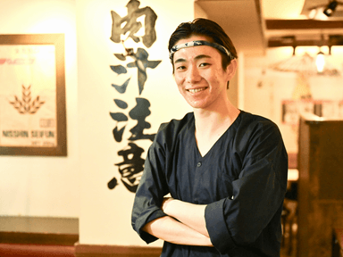 豊富なマネジメント経験を正当に評価。マネージャーになれば月給49.8万円以上も可能です。