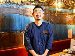 豊富なマネジメント経験を正当に評価。マネージャーになれば月給49.8万円以上も可能です。