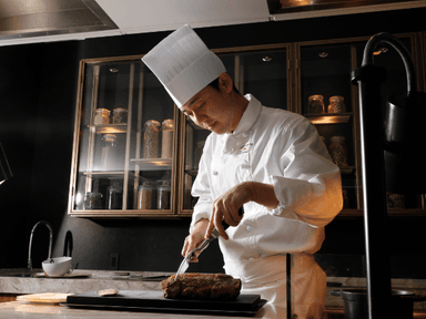 地元食材を活かした料理を届ける、日本料理店と洋食・ブッフェレストランで調理スタッフ募集！