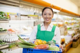 精肉加工および販売スタッフ募集！技術と知識を活かし、お肉の魅力を最大限に引き出すお仕事です！