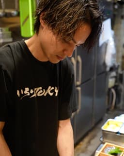 調理スタッフを募集します。女性スタッフも活躍中♪