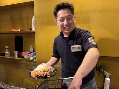 5年間で退職者ゼロの安心感。スタッフ同士の支え合いで、居心地のよい職場づくりが根づいています。